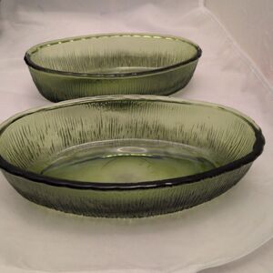 Vintage 1975 FTD Avocado Green Oval Glass Bowls - Set of 2 Bark Textured Mid...